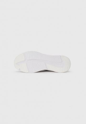 Тренировочные кроссовки