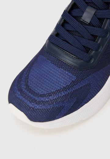 Тренировочные кроссовки