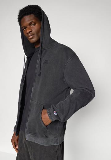 Спортивная кофта