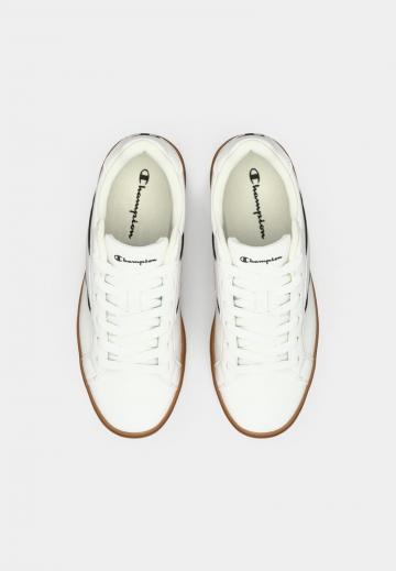 Тренировочные кроссовки