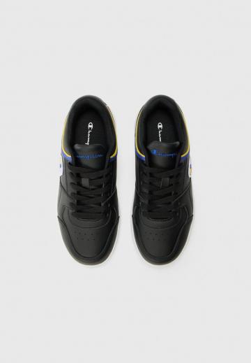 Высокие кеды