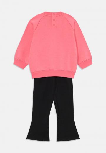 Набор одежды