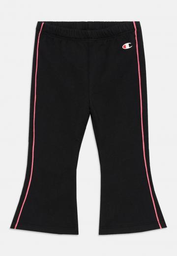 Набор одежды