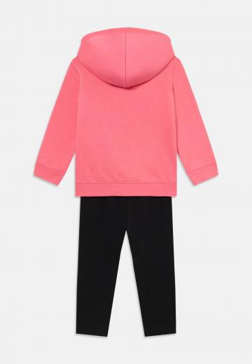 Набор одежды