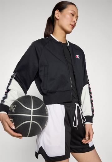 Спортивная толстовка