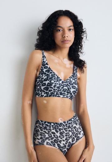 Бюстгальтер