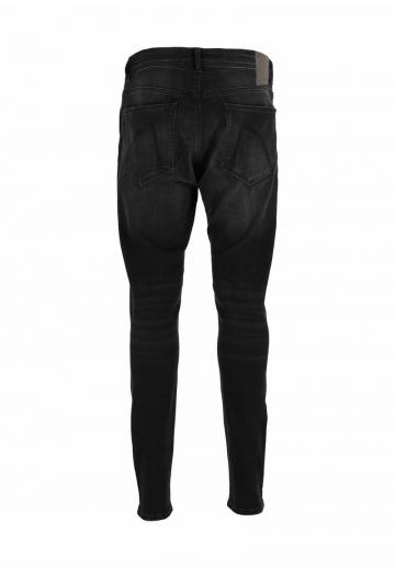 Узкие джинсы