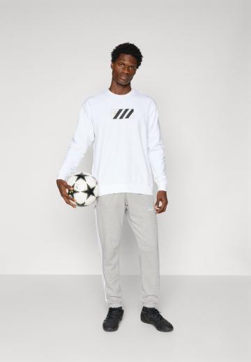 Спортивная кофта