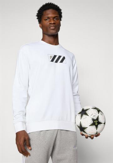 Спортивная кофта