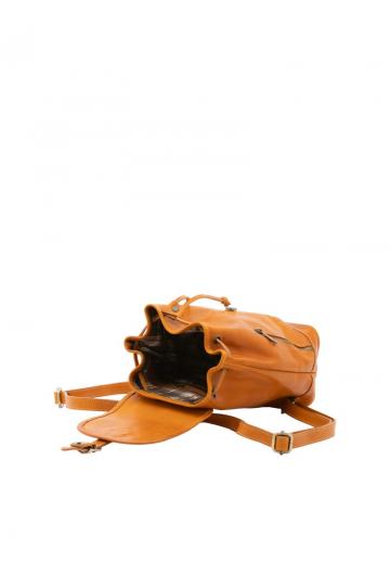 Кожаный рюкзак