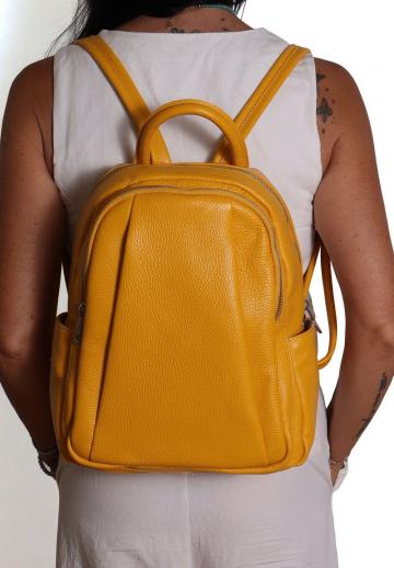 Кожаный рюкзак