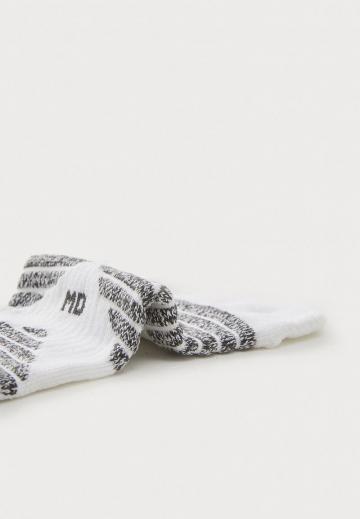 Спортивные носки