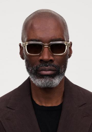 Солнечные очки