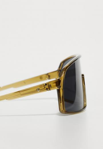 Солнечные очки