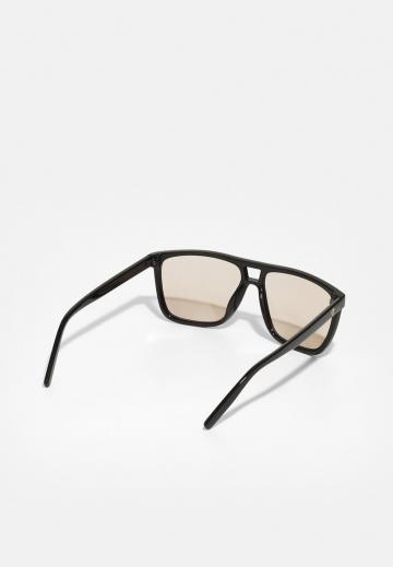 Солнечные очки