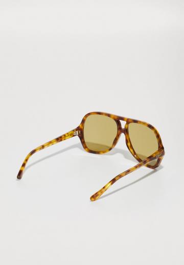 Солнечные очки