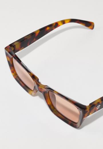 Солнечные очки