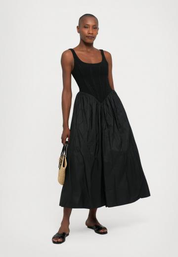 Длинное платье