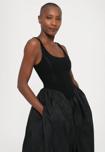 Длинное платье