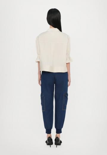 Куртка с накладнымит карманами