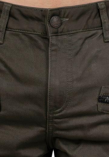 Брюки с накладными карманами