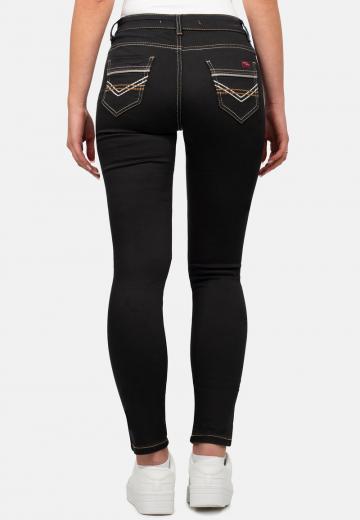 Узкие джинсы