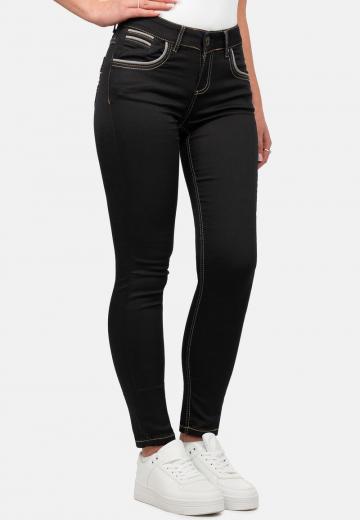 Узкие джинсы