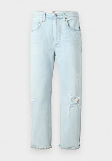 Джинсы бойфренда