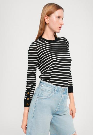 Джинсовые шорты