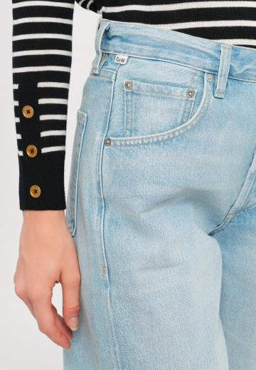 Джинсовые шорты