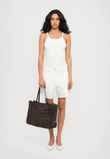 Джинсовые шорты