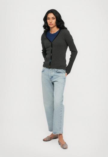 Джинсы бойфренда