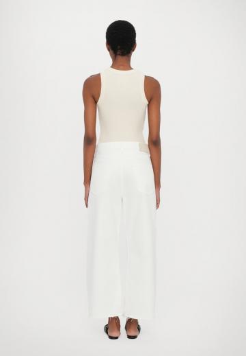 Джинсы бойфренда