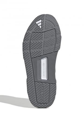 Тренировочные кроссовки