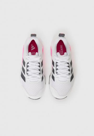 Тренировочные кроссовки