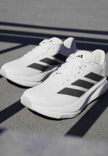 Беговые кроссовки