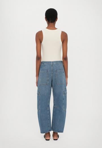 Брюки с накладными карманами