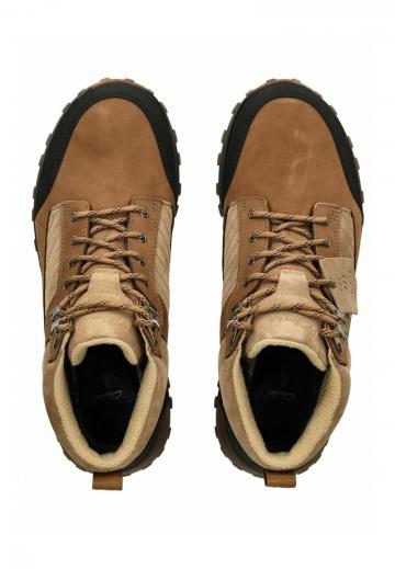 Зимние ботинки