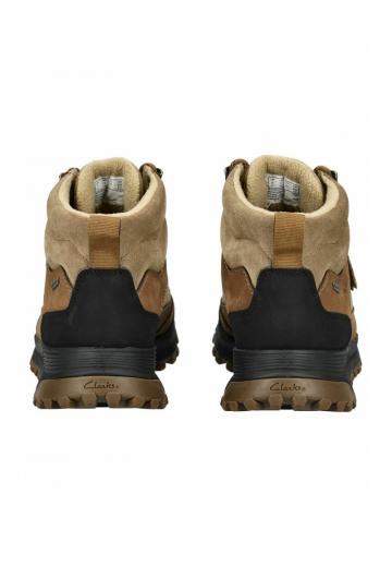 Зимние ботинки