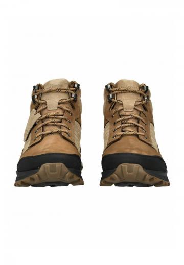 Зимние ботинки