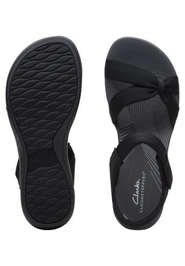 Босоножки на танкетке