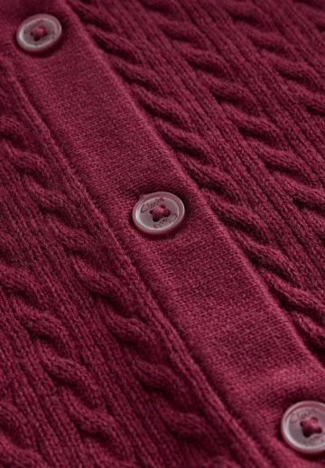 Вязаная кофта