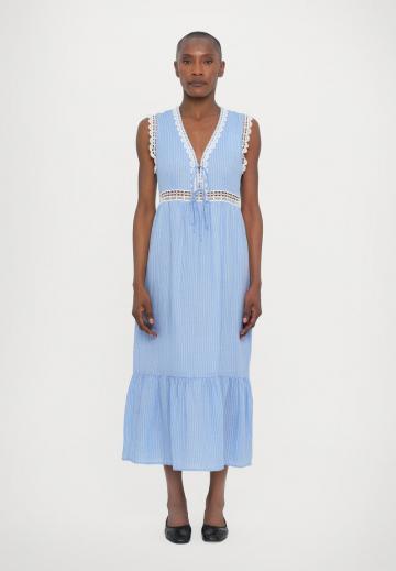 Пляжное платье