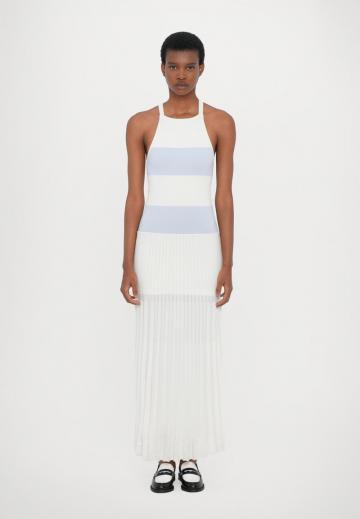 Пляжное платье