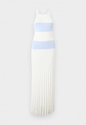 Пляжное платье