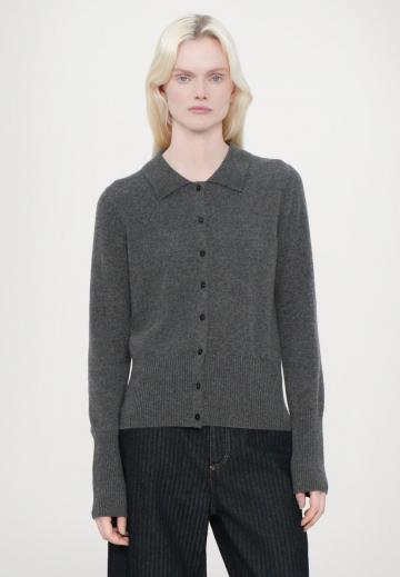 Джинсы бойфренда