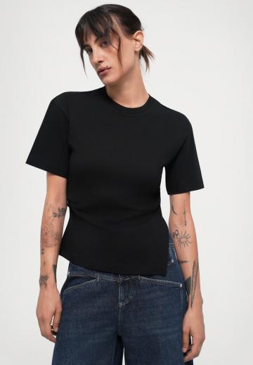 Джинсы бойфренда