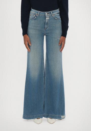 Джинсы бойфренда