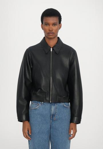 Кожаная куртка