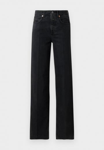 Джинсы бойфренда